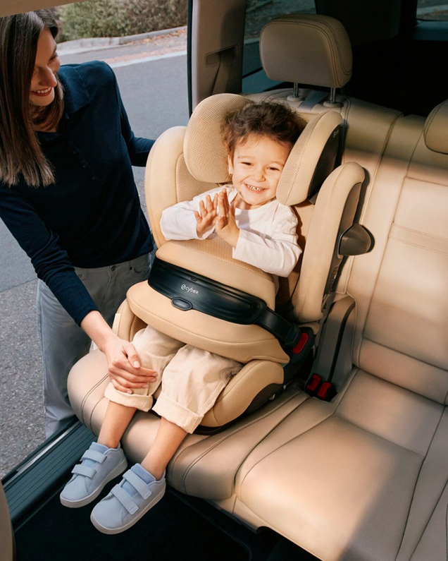 Siège auto Pallas G2 i-Size Coloris Almond Beige (Plus) Cybex