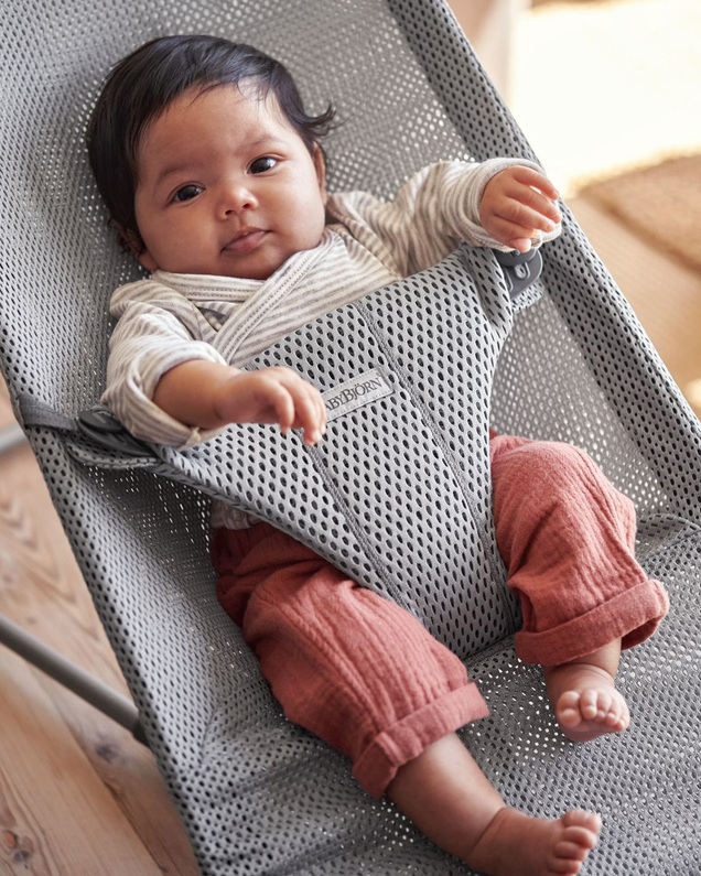 Transat Bliss Mesh Coloris gris Babybjörn